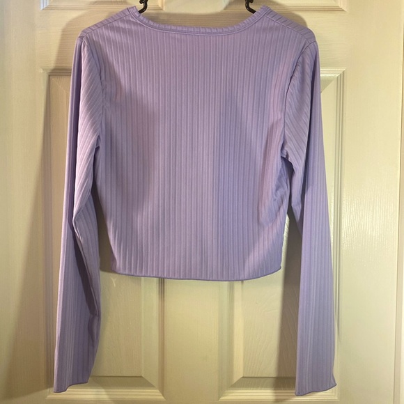 Lilac Purple Long sleeve Buttoned Crop Top - Picture 7 of 11